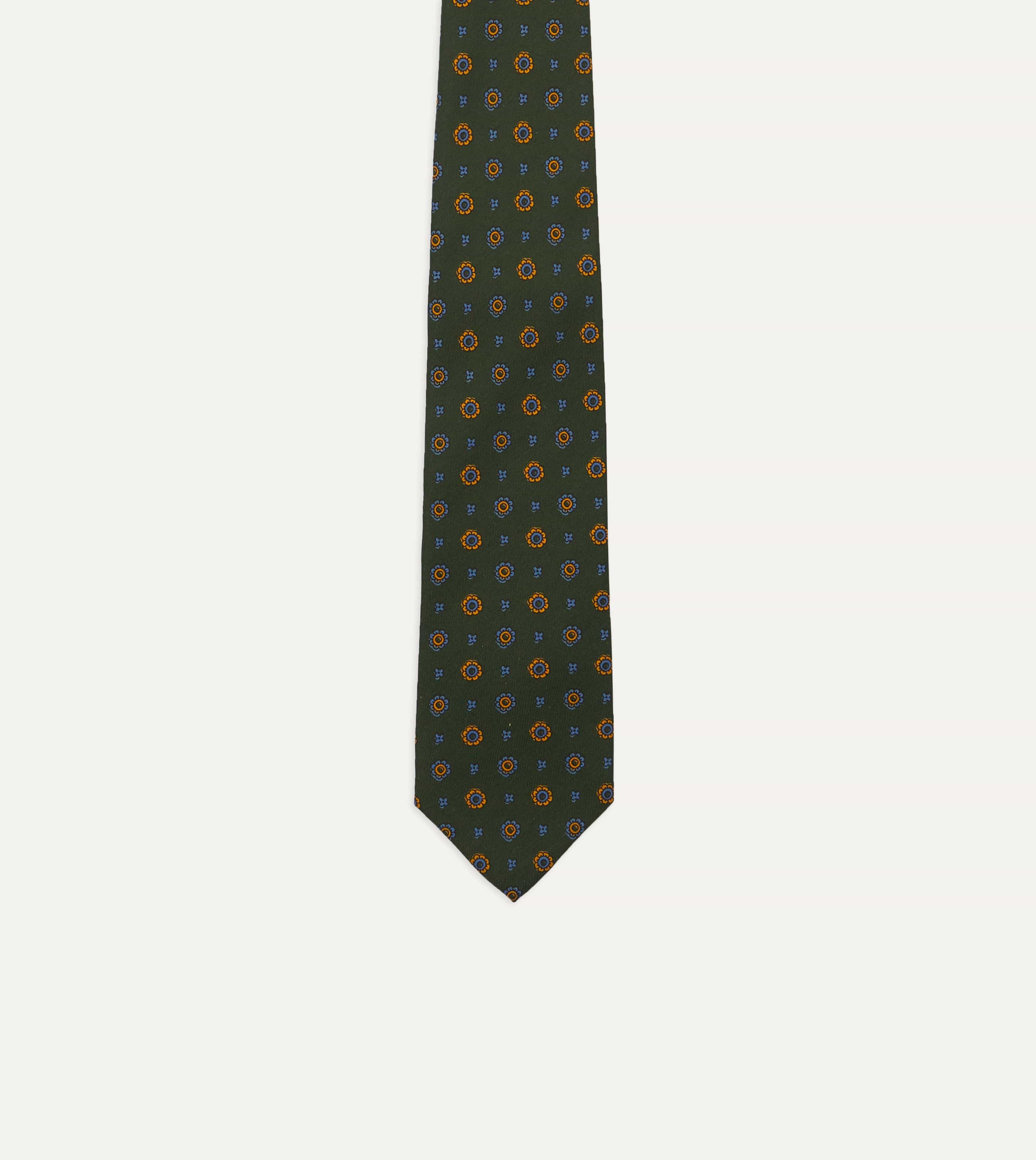 Green Medallion Print 36oz Madder Silk Self Tipped Tie - Image 4